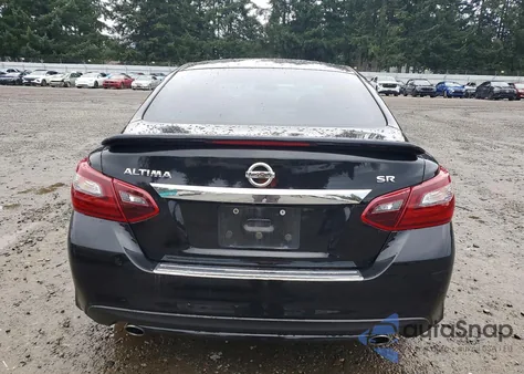 2017 Nissan Altima 2.5 z USA, uszkodzony, nr VIN 1N4AL3AP3HC200301